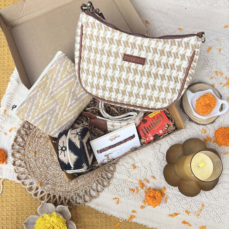 Rakhi Riwazz Rakhi Hamper