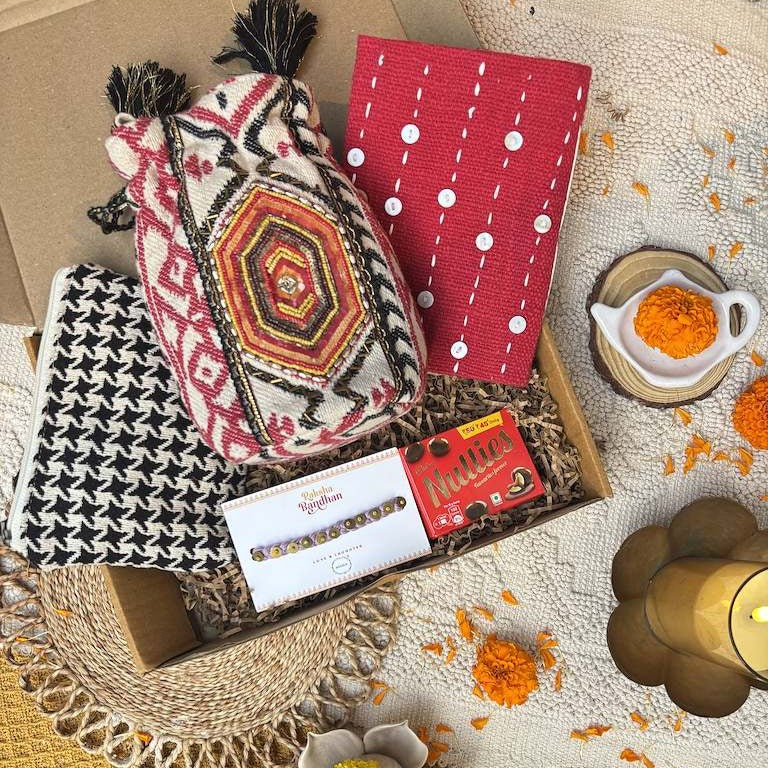 Saugaat - e- Khas Rakhi Hamper