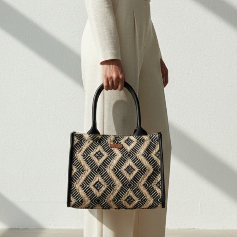 Sahara Grid Box Bag (Medium)