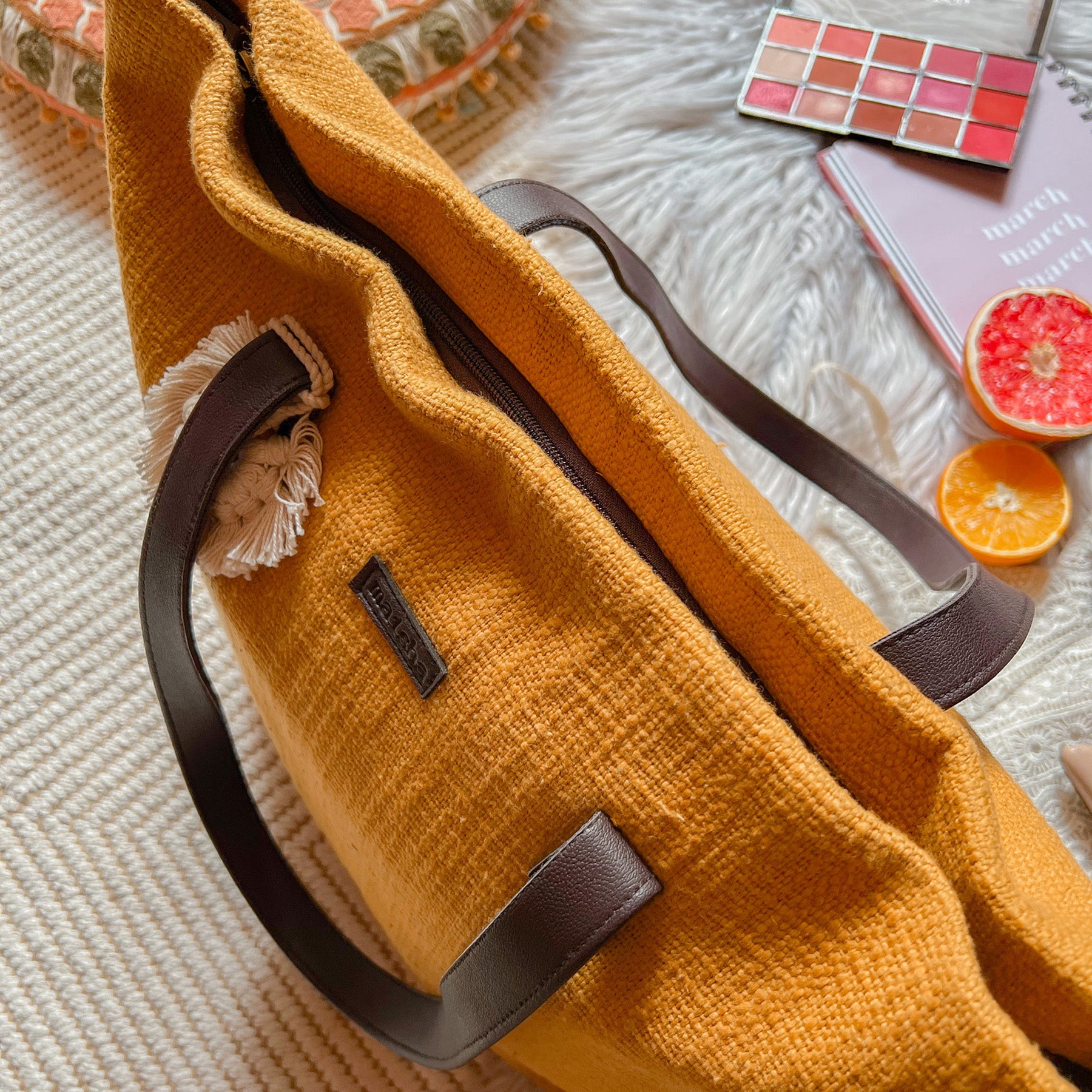 Mustard weaves everyday tote