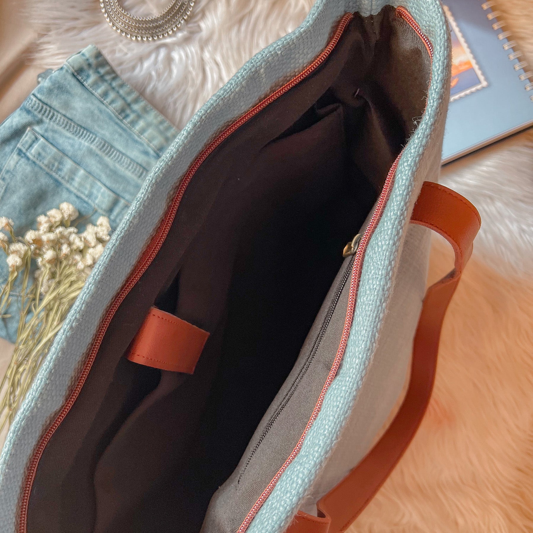 Seven Heaven Everyday Tote