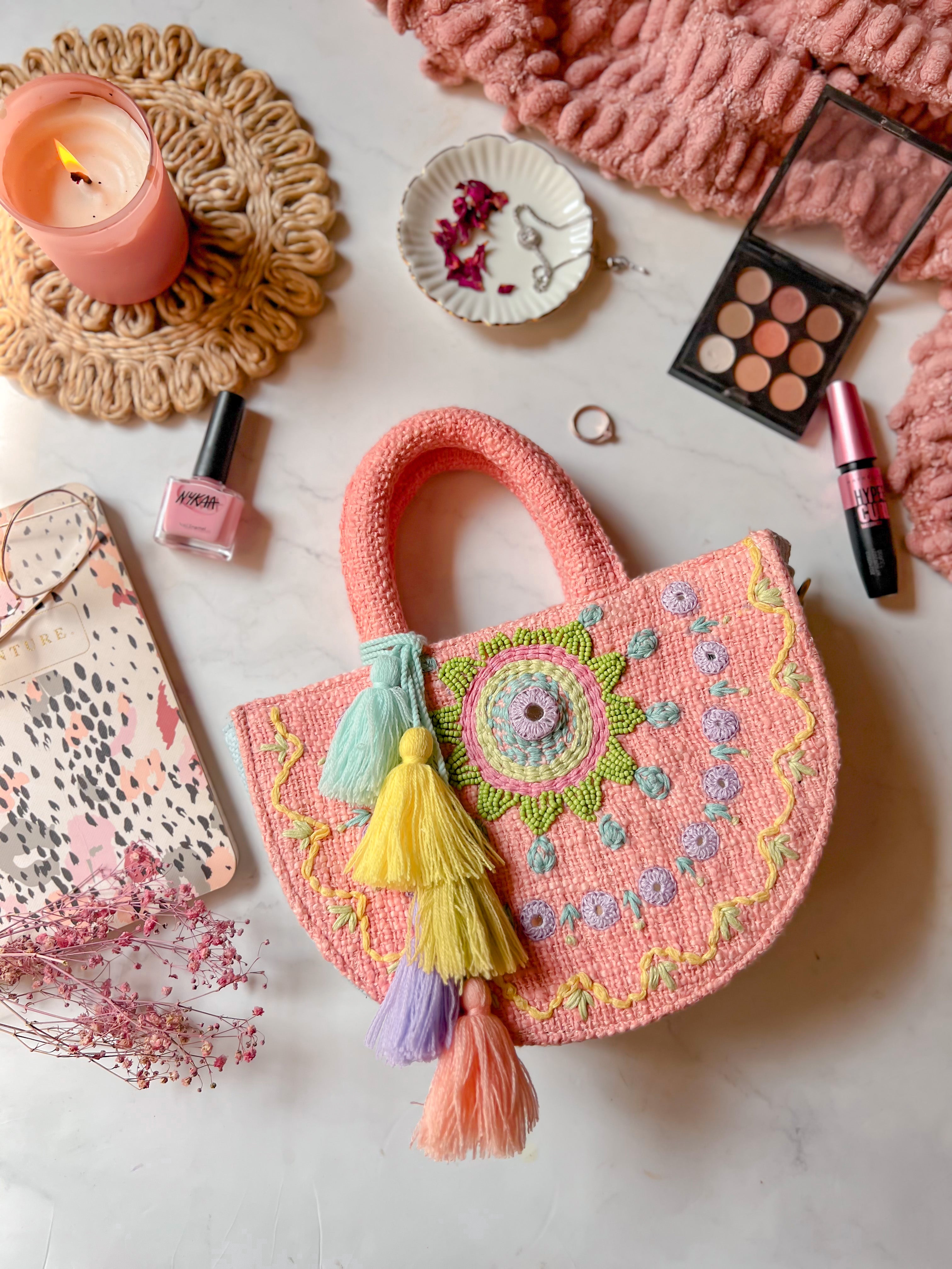 Dreamy Dahlia Slingbag