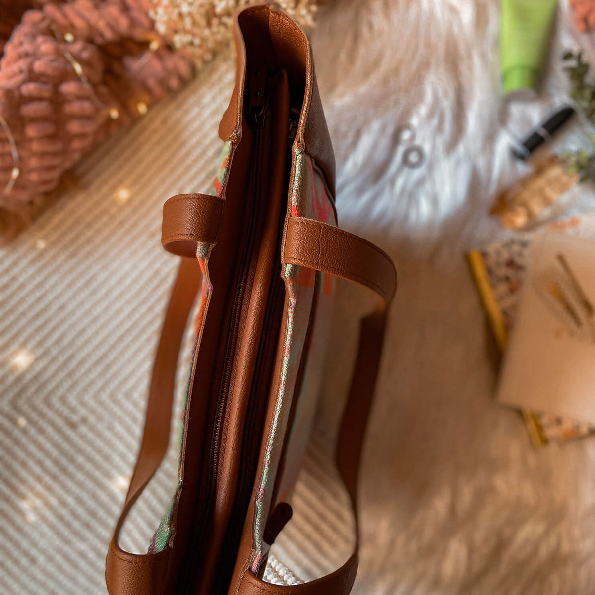 Lilac lovestory Crescent Bag