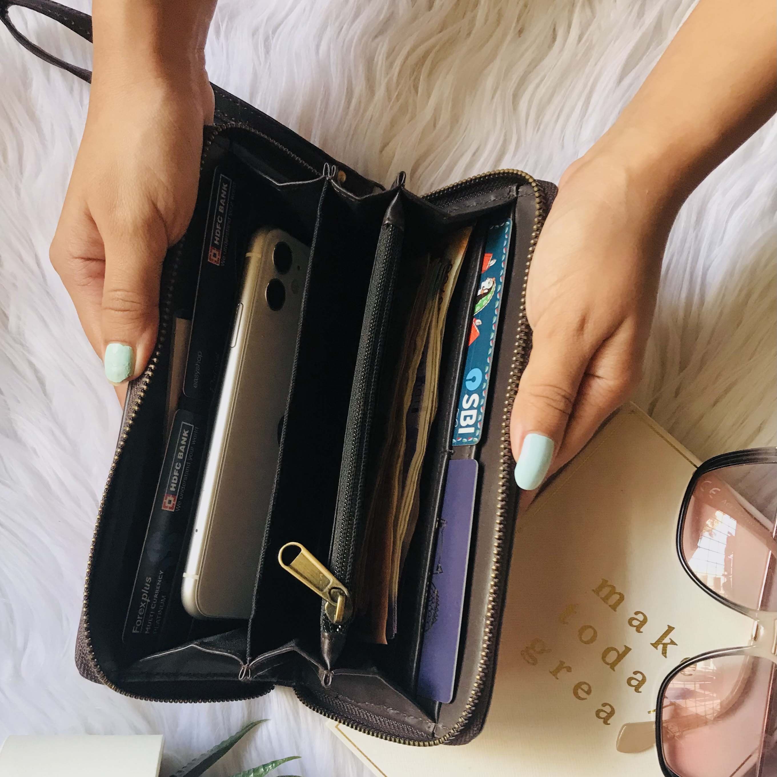 Red velvet affair wallet